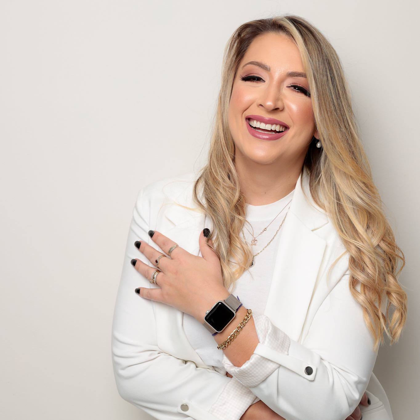 Dra. Shaiane Roso sorrindo